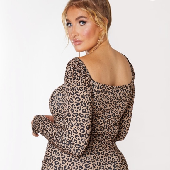 PRETTYLITTLETHING Leopard Ruched Front Bodycon - Picture 3 of 4
